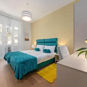 https://preziosa.in-istria.net